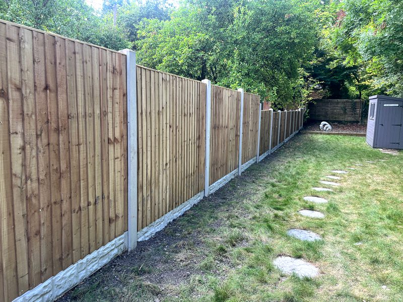 Cotswolds Paving Fence